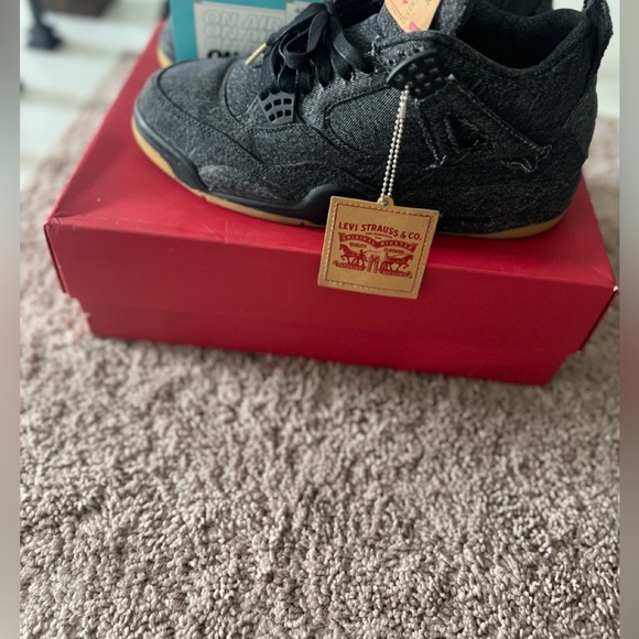 Air Jordan Black Levi's Size 11